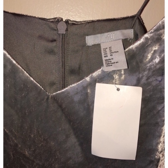 H&M dress - new with Tags - Picture 2 of 4